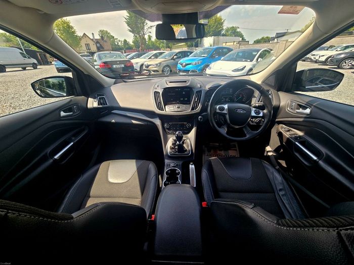 Ford Kuga 2016