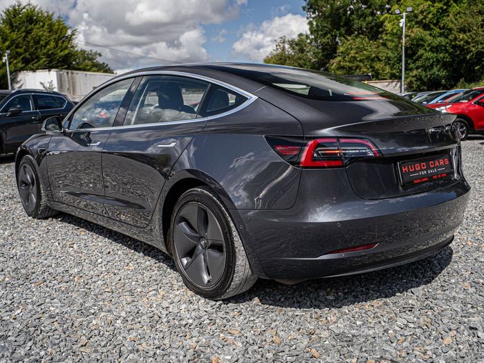 Tesla Model 3 2019
