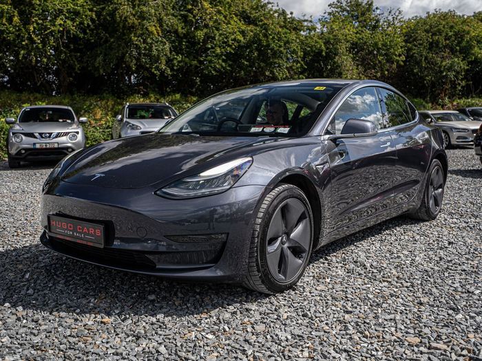 Tesla Model 3 2019