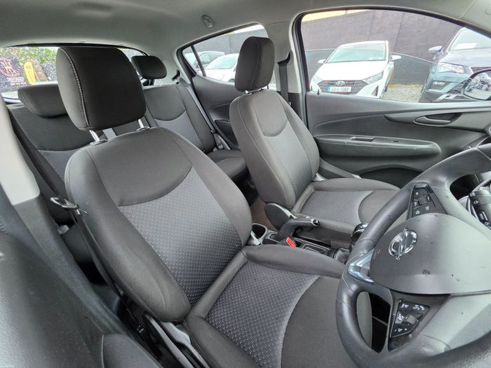 Opel KARL 2017