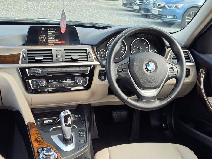 BMW 3 Series 2017