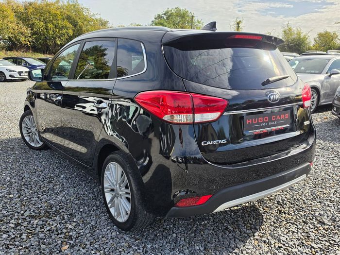 Kia Carens 2017