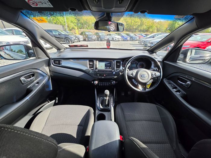 Kia Carens 2017