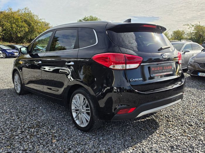 Kia Carens 2017