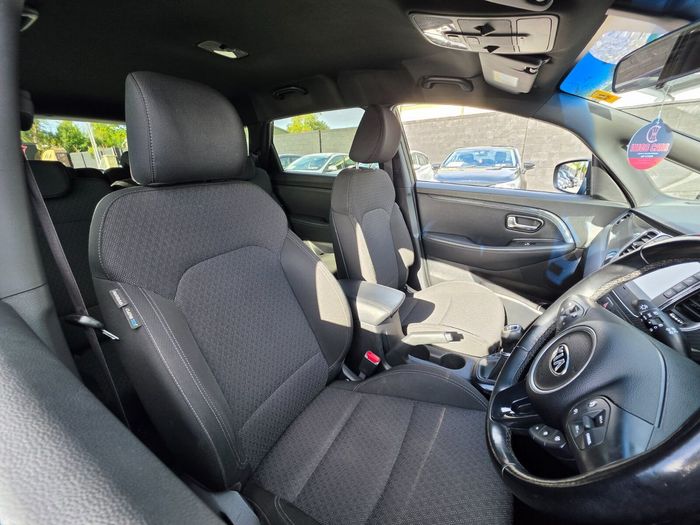 Kia Carens 2017