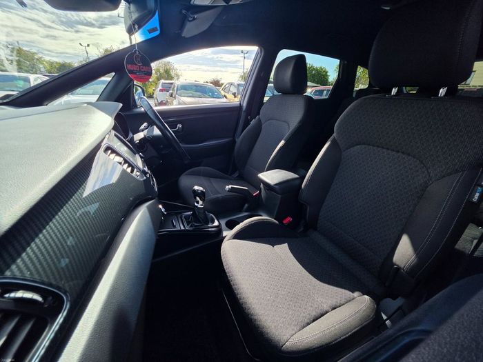 Kia Carens 2017