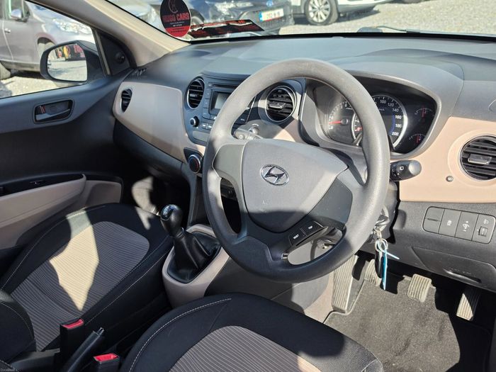 Hyundai i10 2016