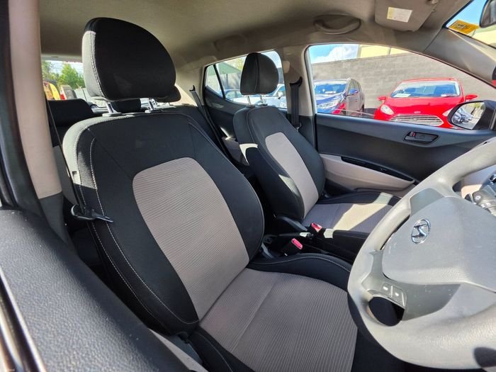Hyundai i10 2016