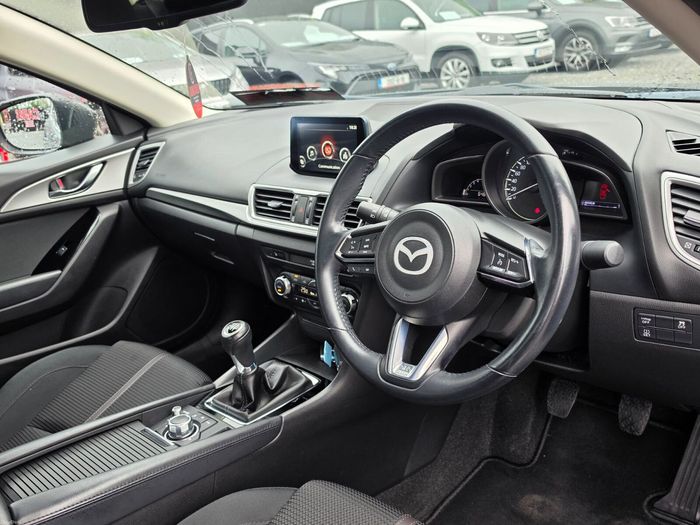Mazda 3 2018