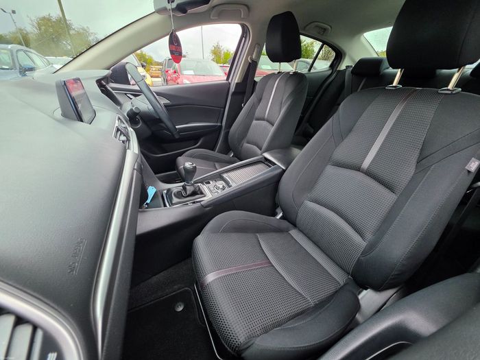 Mazda 3 2018