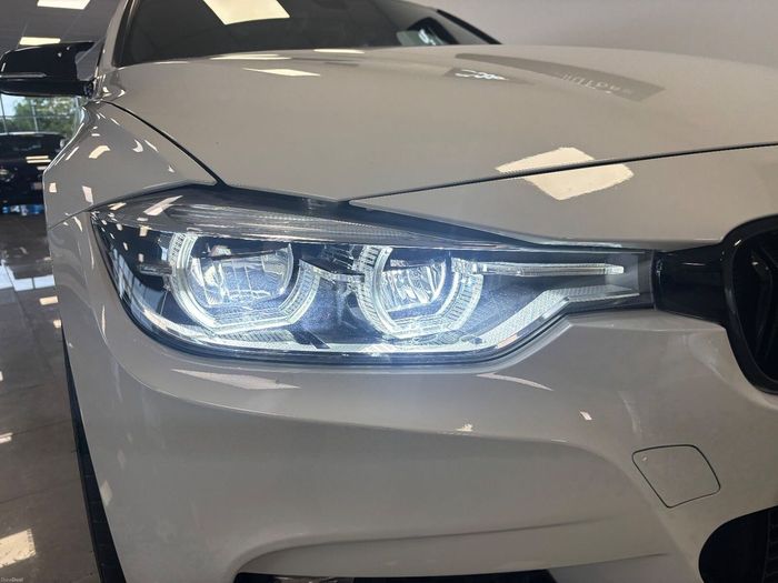 BMW 3 Series 2019