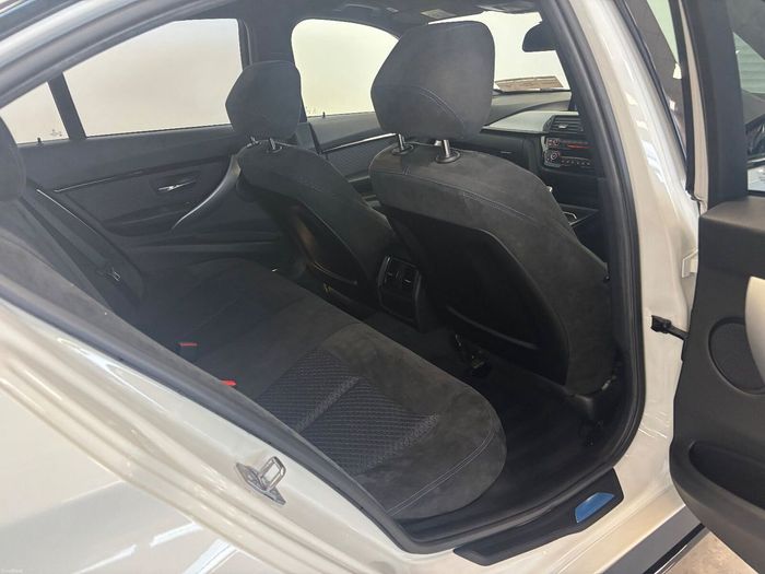BMW 3 Series 2019