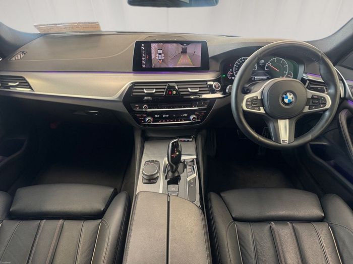 BMW 5 Series 2019