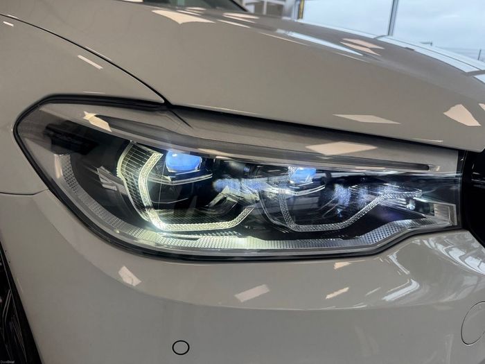 BMW 5 Series 2019