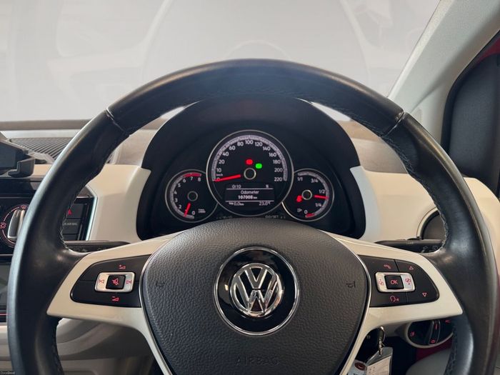 Volkswagen Up! 2017