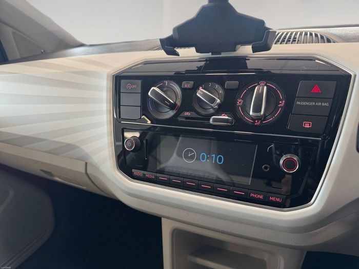 Volkswagen Up! 2017