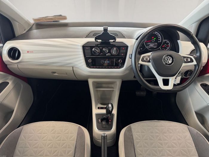 Volkswagen Up! 2017