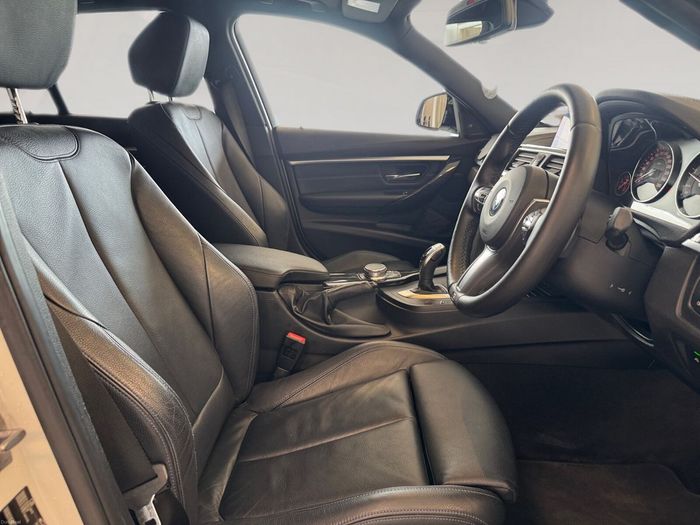 BMW 3 Series 2019