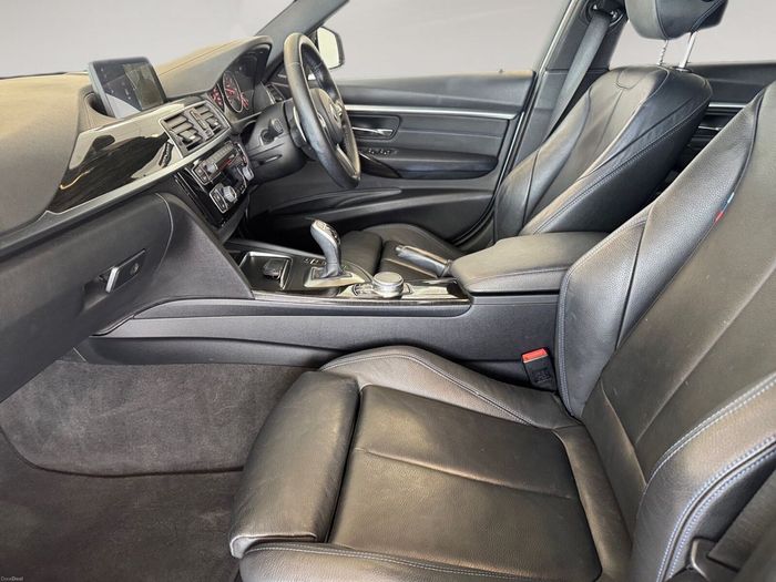 BMW 3 Series 2019