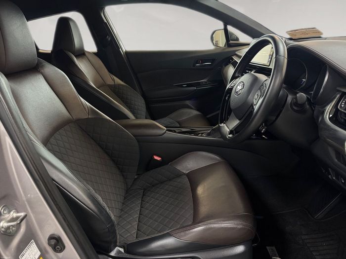 Toyota C-HR 2017