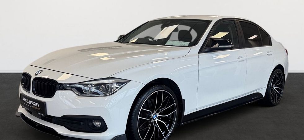 BMW 3 Series 2017