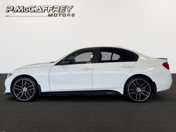 BMW 3 Series 2017
