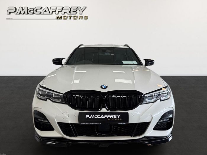 BMW 3 Series 2021