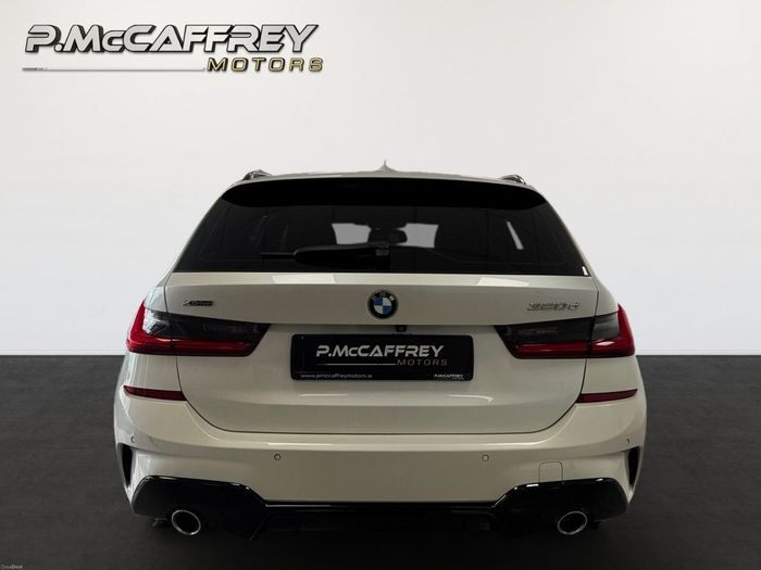 BMW 3 Series 2021