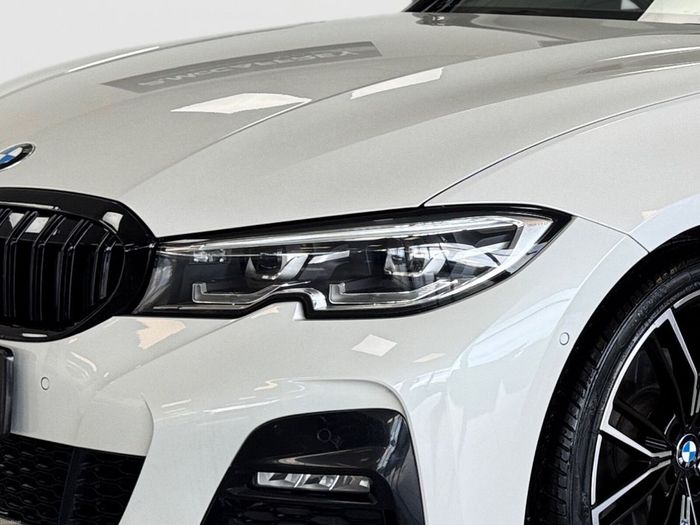 BMW 3 Series 2021