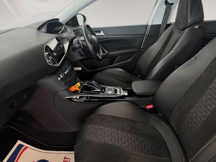 Peugeot 308 2020