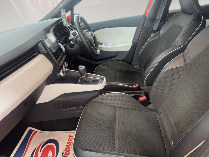 Renault Clio 2021