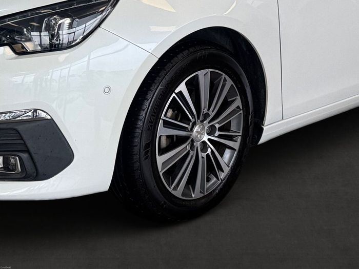 Peugeot 308 2020