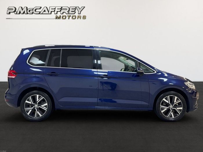 Volkswagen Touran 2021