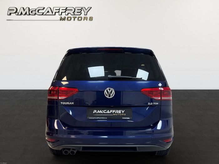 Volkswagen Touran 2021