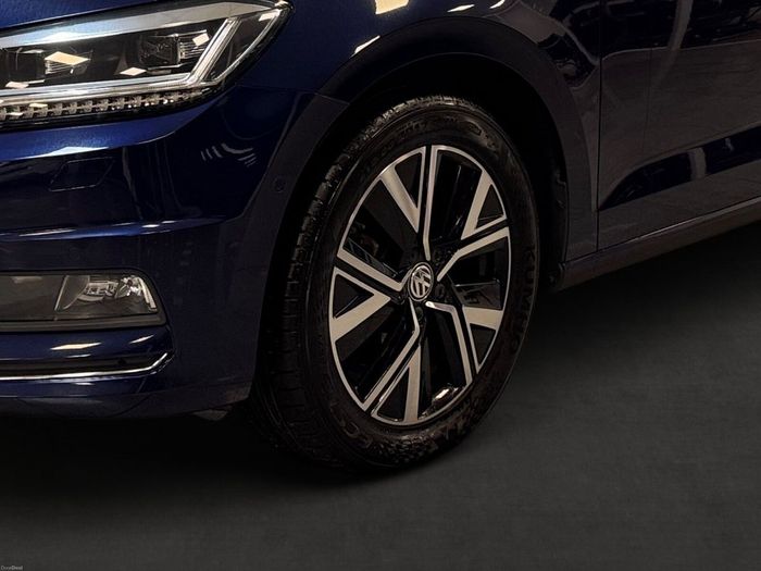 Volkswagen Touran 2021