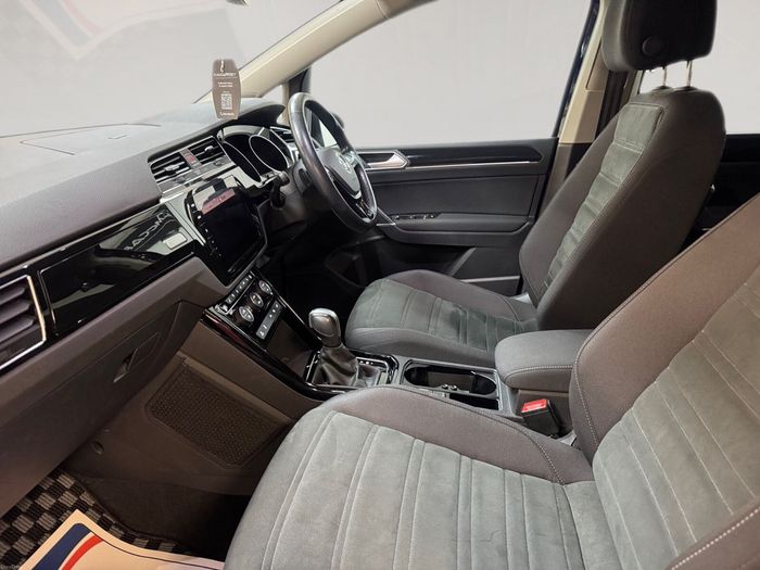 Volkswagen Touran 2021