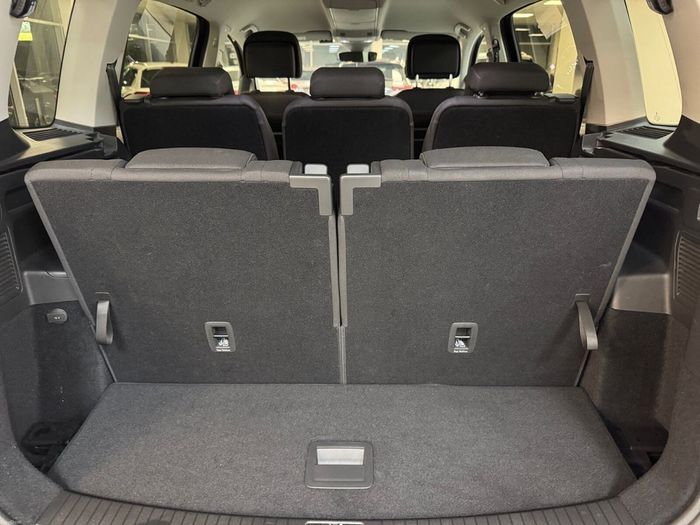 Volkswagen Touran 2021