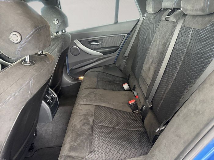 BMW 3 Series 2015