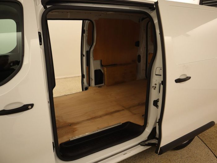Peugeot Expert 2023
