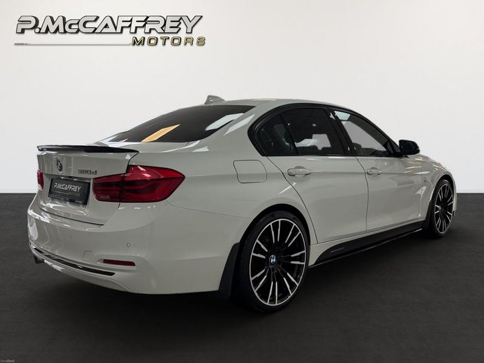 BMW 3 Series 2017
