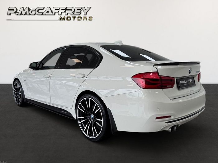 BMW 3 Series 2017