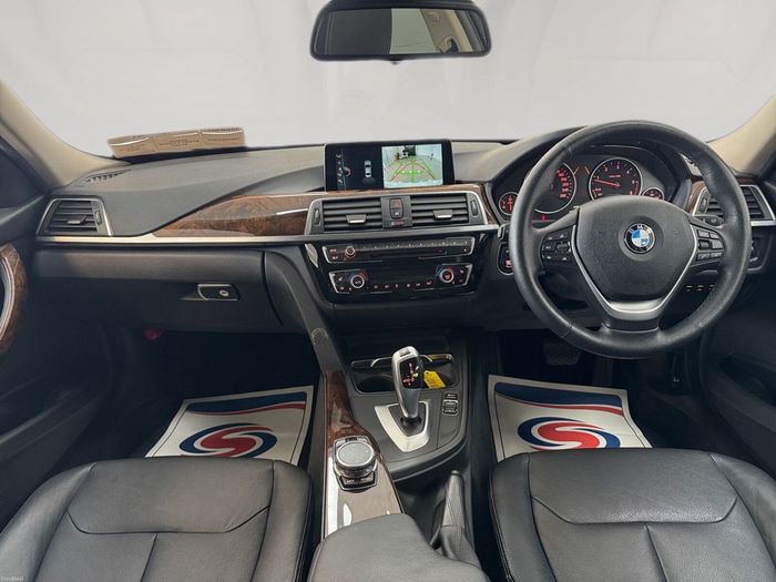 BMW 3 Series 2017