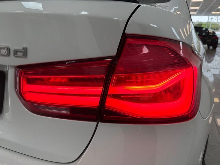 BMW 3 Series 2017