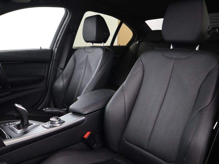 BMW 3 Series 2018