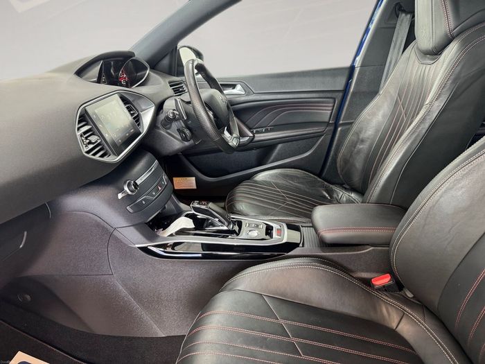 Peugeot 308 2020