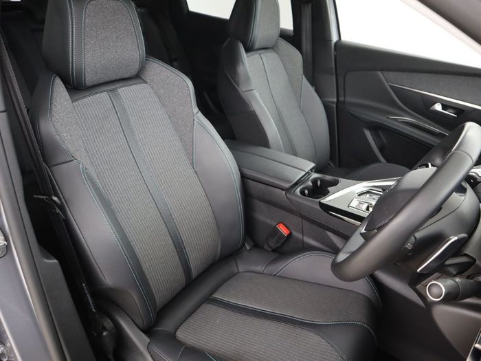 Peugeot 3008 2022