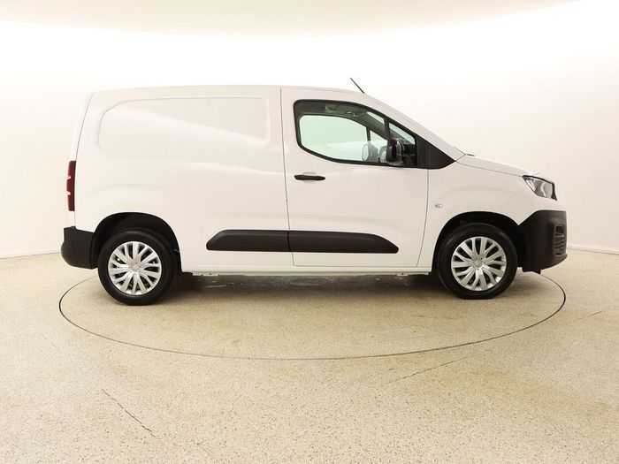 Peugeot Partner 2022