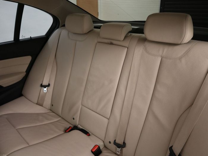 BMW 3 Series 2017