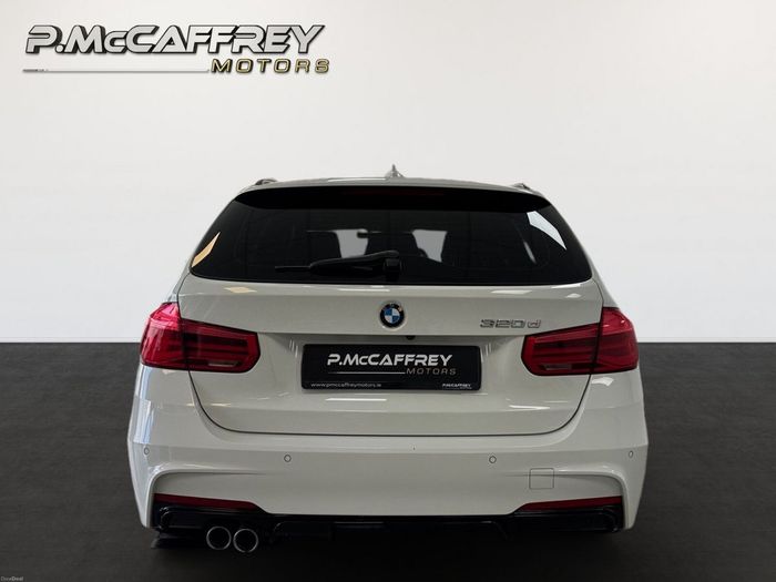 BMW 3 Series 2017