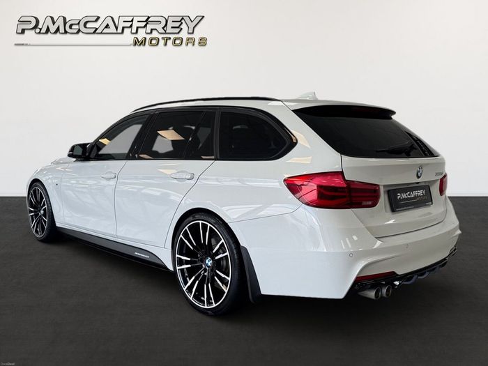 BMW 3 Series 2017